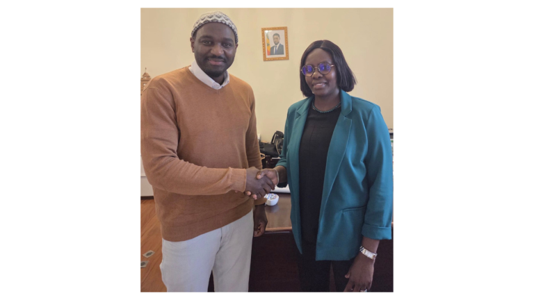 Visite M. Abdou Rachid THIAM CNRS